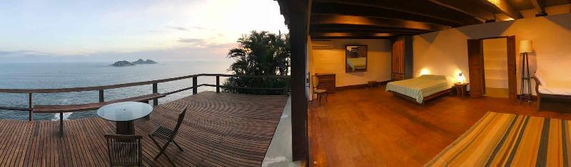Cliffside - Boutique &